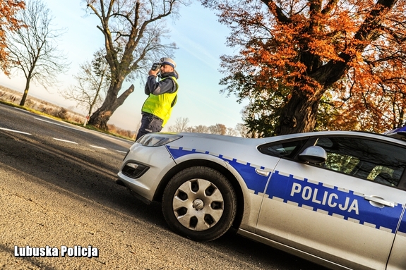 ZBLIŻA SIĘ DZIEŃ WSZYSTKICH ŚWIĘTYCH, PRZYPOMINAMY O ZMIANACH ORGANIZACJI RUCHU W REJONIE CMENTARZY