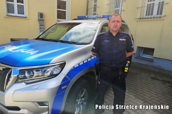 Pomoc przyszła w ostatniej chwili - dzielnicowy uratował życie kobiety